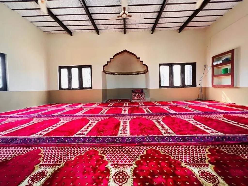 Masjid in Rural Pakistan - image 4